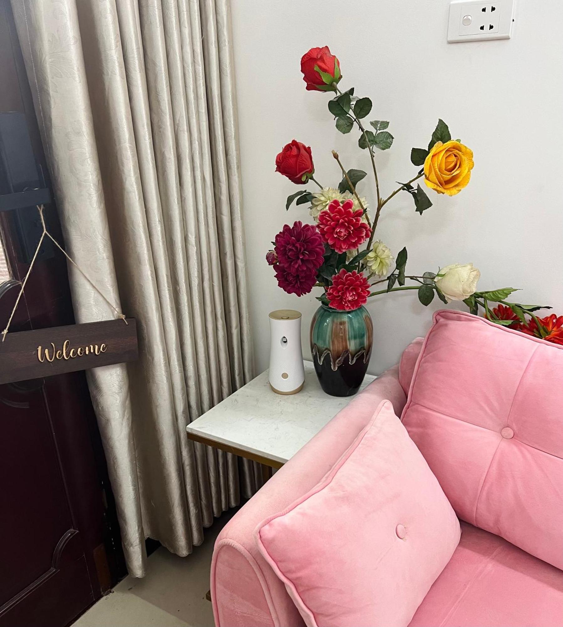 Lushstay Cozy Hostel - Hanoi Train Station エクステリア 写真