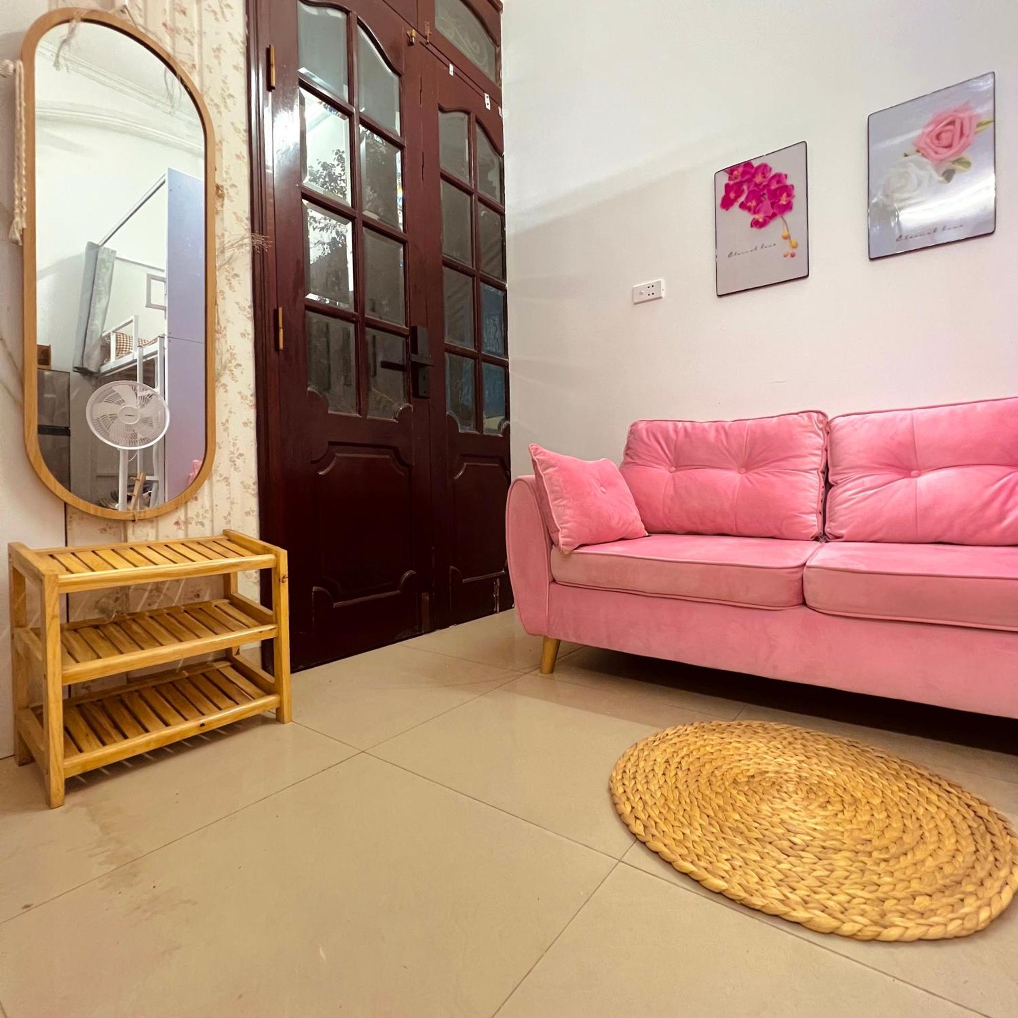 Lushstay Cozy Hostel - Hanoi Train Station エクステリア 写真
